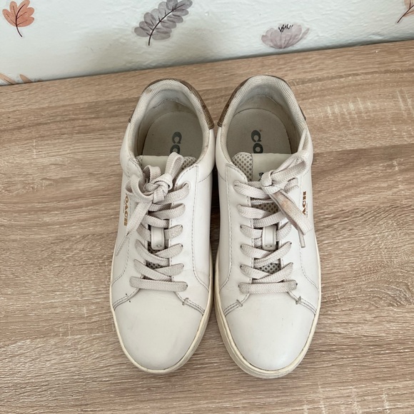 Coach Clip Low Top Sneaker - Picture 3 of 8